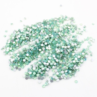 Стразы OPAL Green (50 шт) ss 3