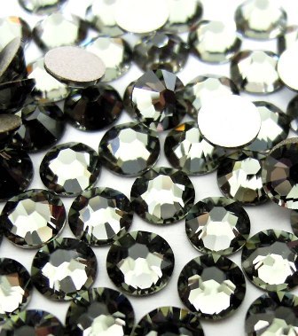 Стразы размеры MIX 300 шт/уп LT.BLACK DIAMOND